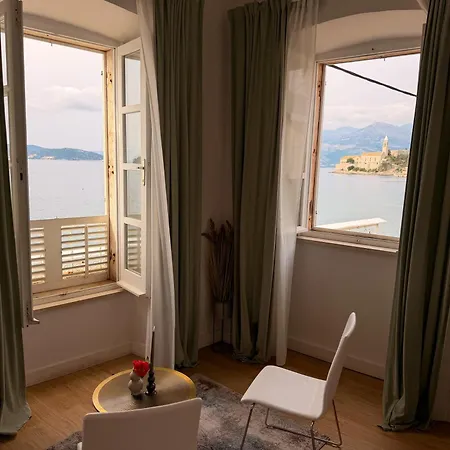 La Lopud- Breakfast & Dinner Included Bed & Breakfast