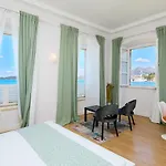 La Lopud- Breakfast & Dinner Included Bed & Breakfast