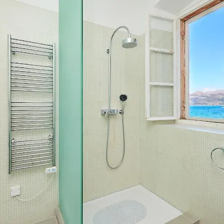 Bed & Breakfast- La 3*