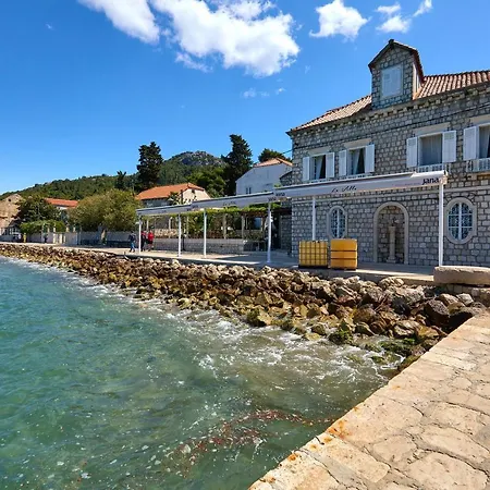 Bed & Breakfast Bed & Breakfast- La Lopud