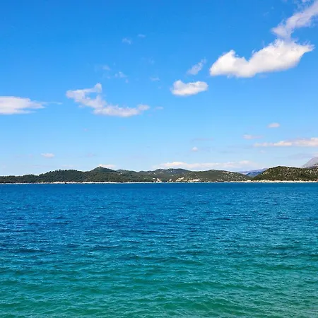 Bed & Breakfast- La Couette-café Lopud