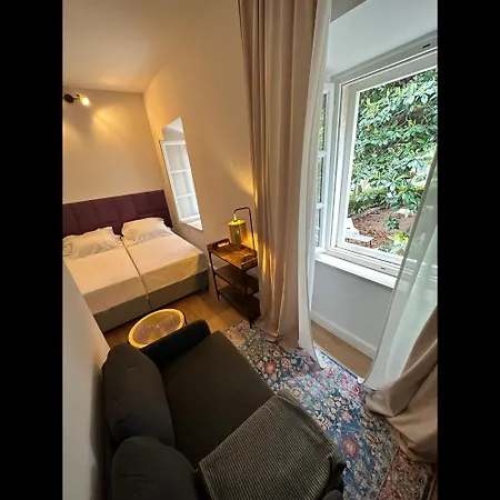 Couette-café Bed & Breakfast- La 3*